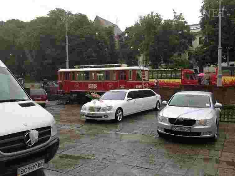 «Старенький трамвай» біля церкви – це абсурд, – Садовий