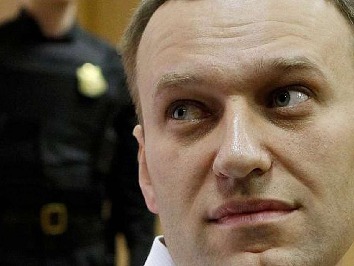 Путін може помилувати Навального, якщо той визнає провину