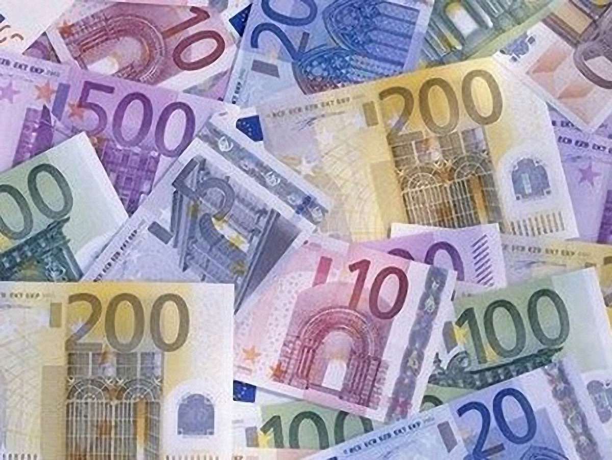 У світі цьогоріч вилучили близько 317 тисяч фальшивих євро