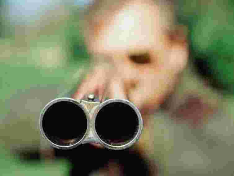 На Рівненщині браконьєр застрелив робітника лісгоспу