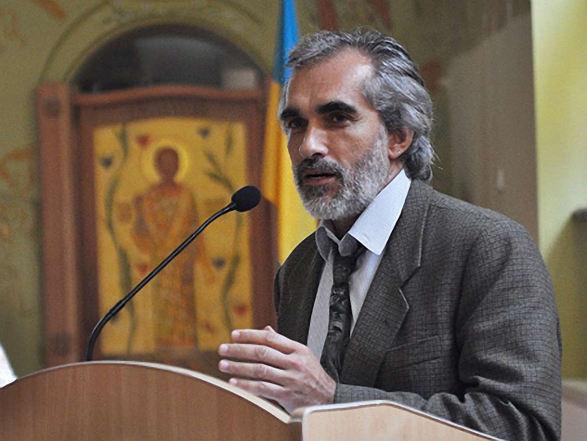 Замість краху держави ми обговорюємо яйце, - Грицак