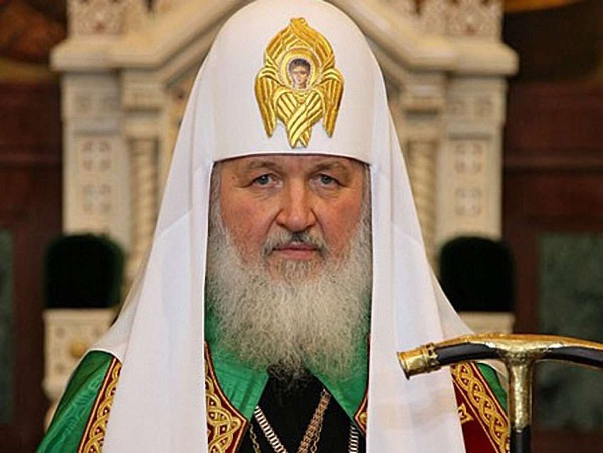 Патріарх Кирило прибув на святкування до Києва броньованим потягом