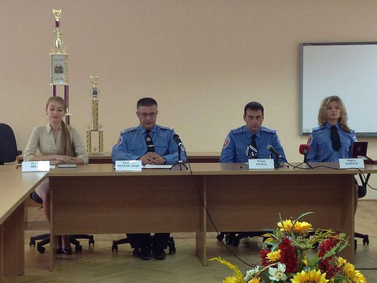 Львівський кікбоксер Роман Голод здобув «срібло» в США
