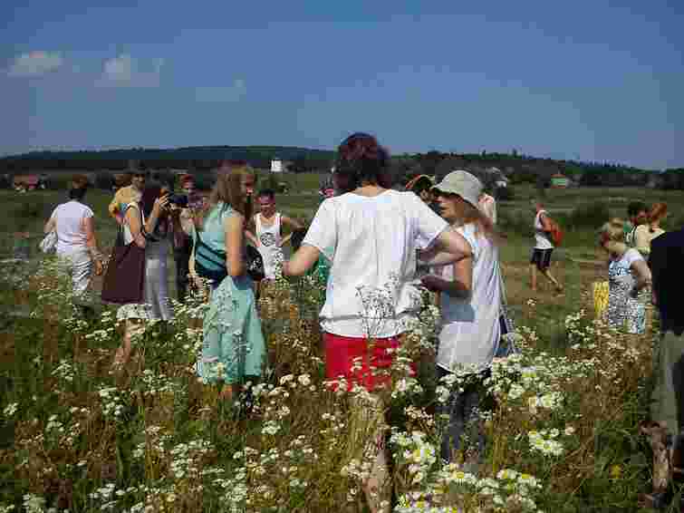 Галина Пагутяк повела учасників «Франко. Місії» на цвинтар опирів