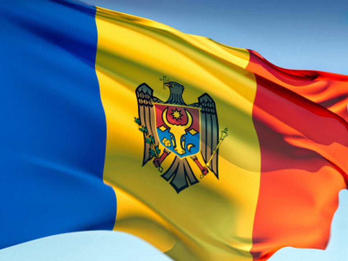 У Молдові оштрафували організацію за банер російською мовою