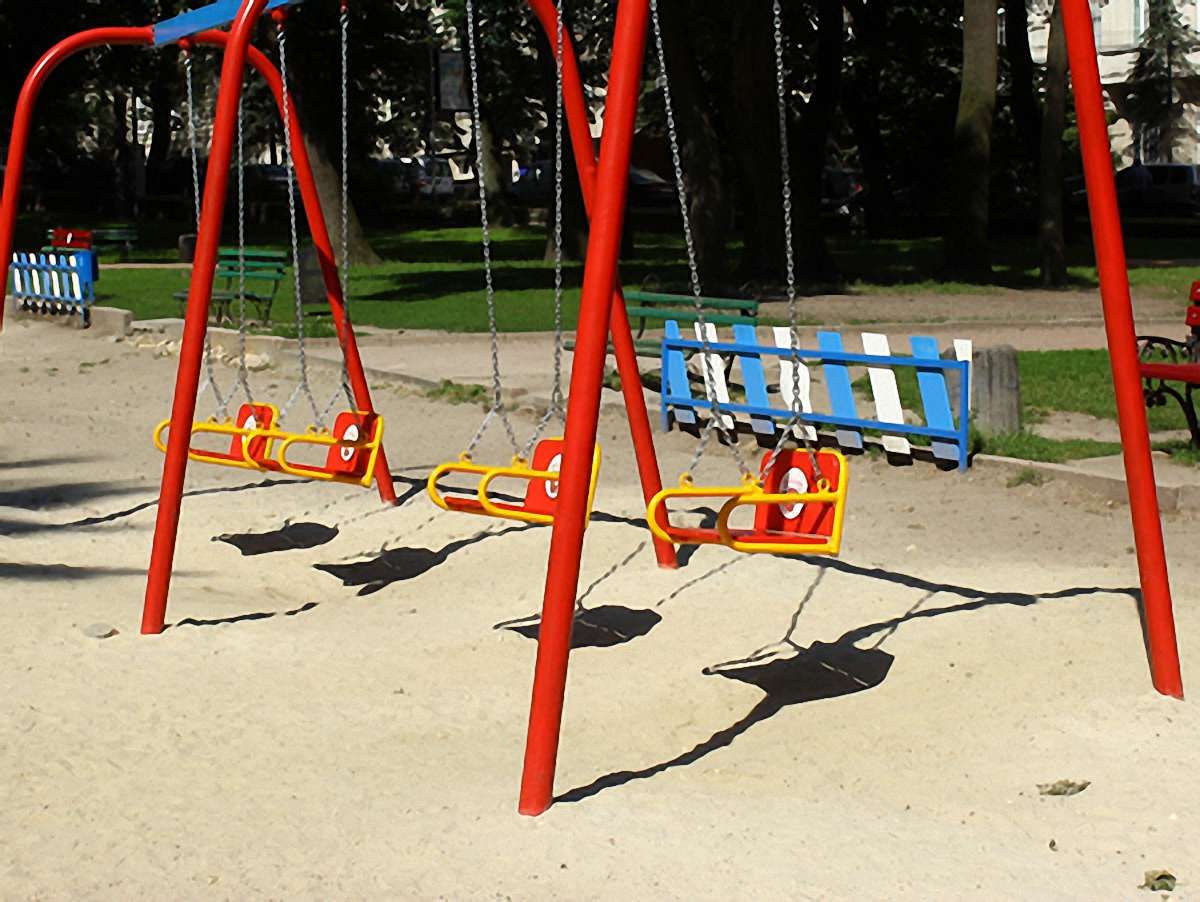 На Підзамче з’явиться майданчик з тенісним столом і баскетбольним кільцем