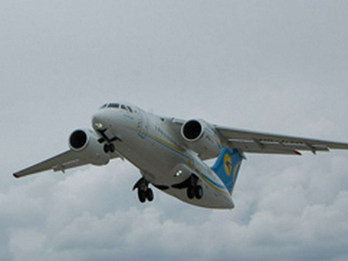 У німецькому аеропорту згорів український літак