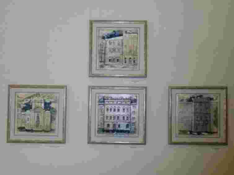 У Львові експонують кераміку і малярство Василя Боднарчука