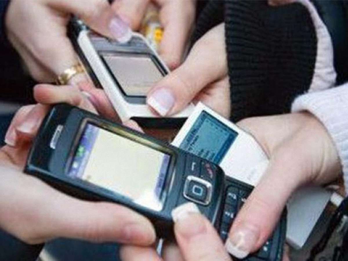 АМКУ радить мобільним операторам погоджувати зміни тарифних планів зі споживачами
