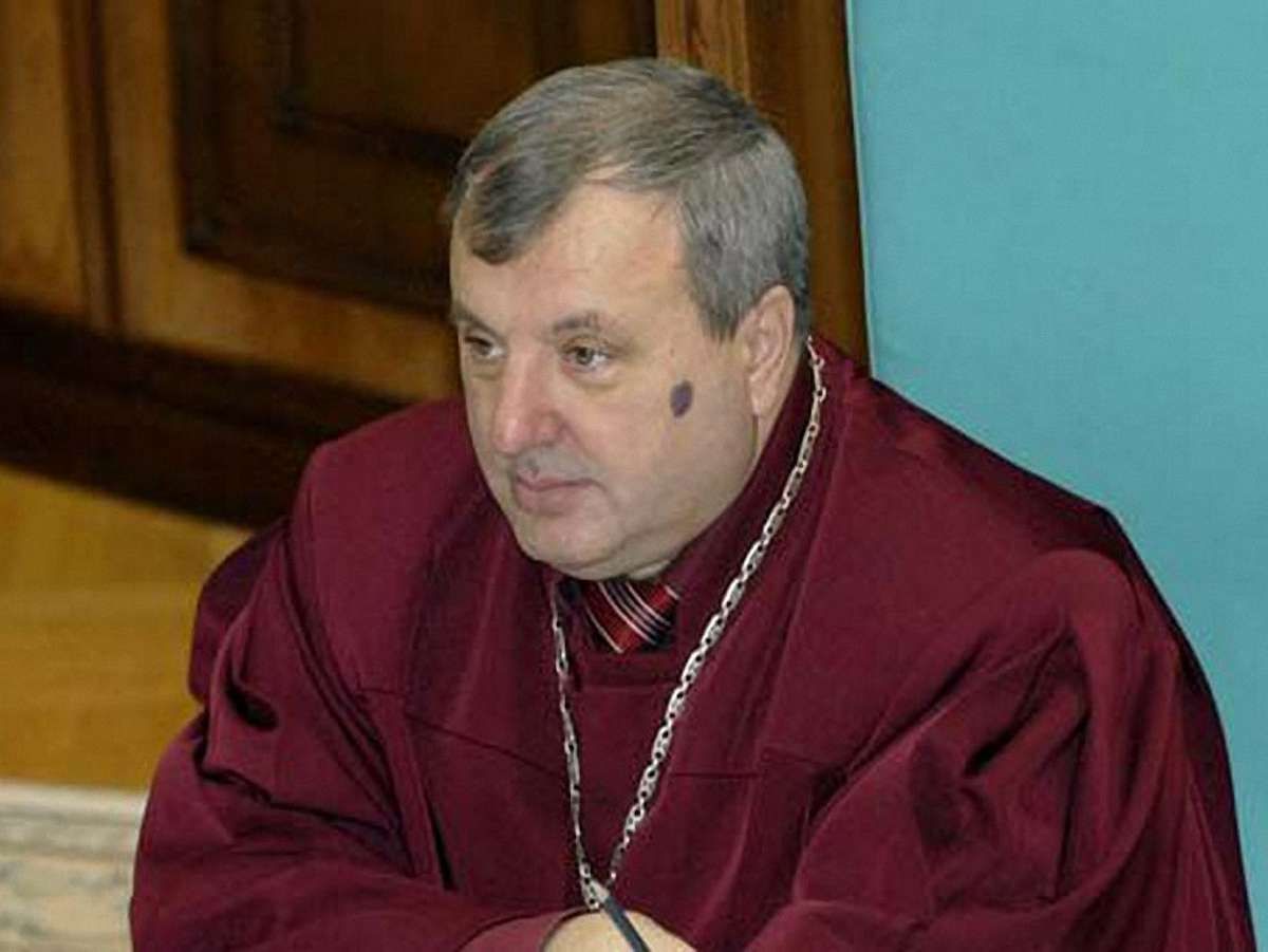 Новий голова КС вважає себе незалежним від "регіоналів"