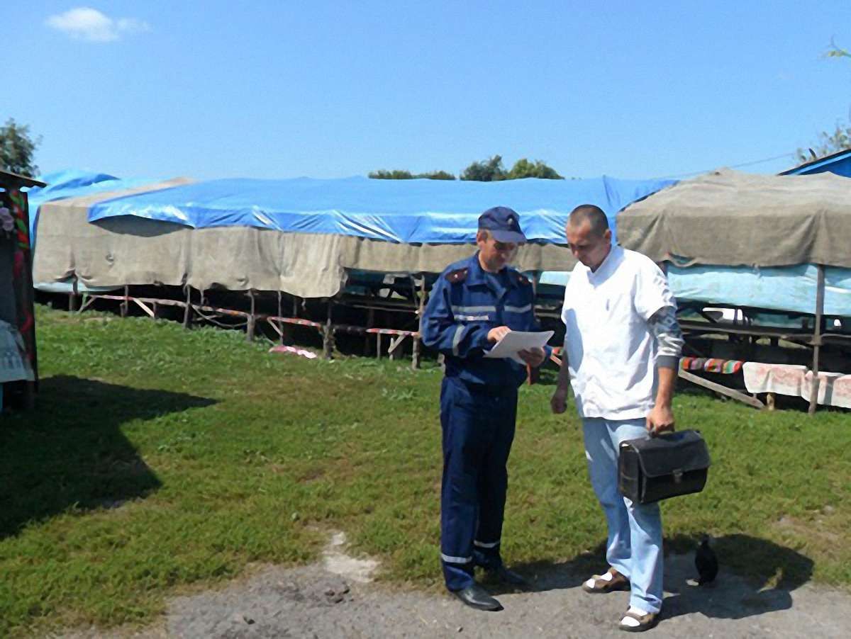 На Житомирщині на весіллі отруїлися 43 людей, серед них 8 дітей