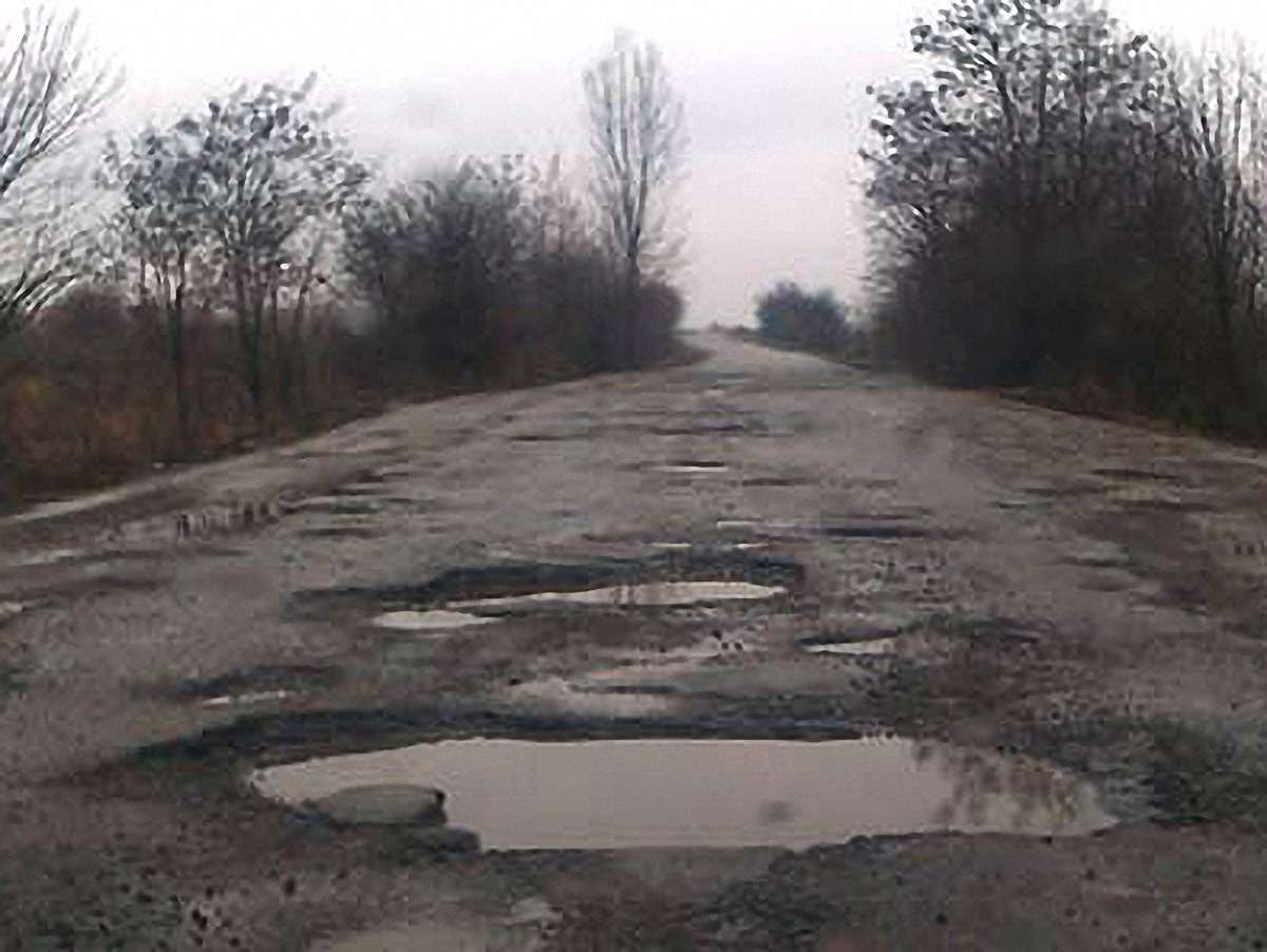 Селяни погрожують перекрити дорогу Львів-Луцьк