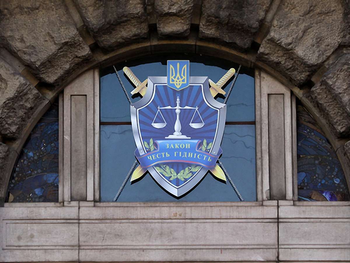 Прокуратура відкрила два провадження щодо подій у Київраді