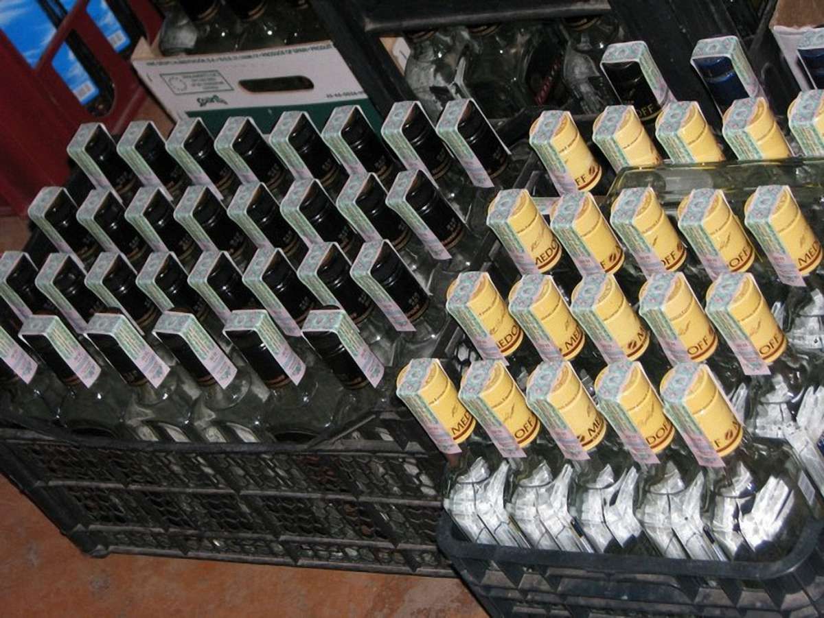 Львів’яни підробляли «Немірофф», «Перлову» та «Медофф»