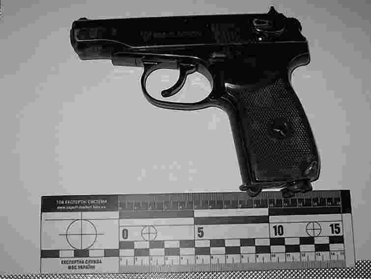 П’яний охоронець стріляв у 5-річну дитину