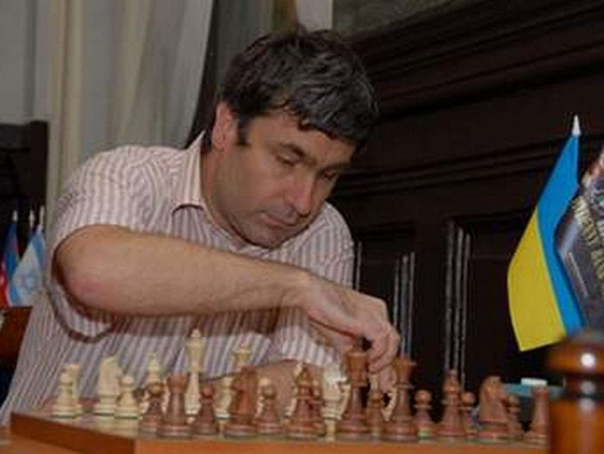 Василь Іванчук вилетів із шахового Кубка Світу
