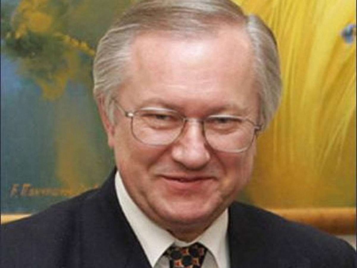 Підпорядкування України Росії не є в інтересах Януковича, – Тарасюк