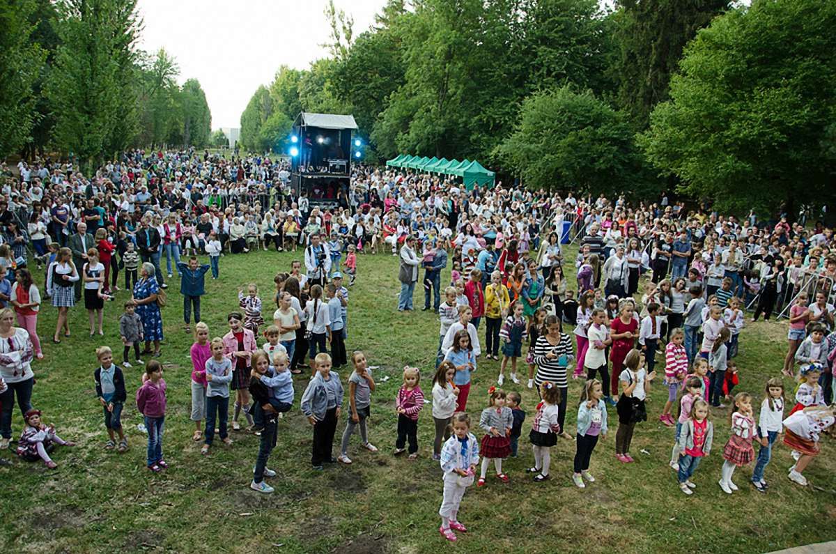 У День Незалежності на Левандівці провели екскурсії, майстер-класи та концерт 