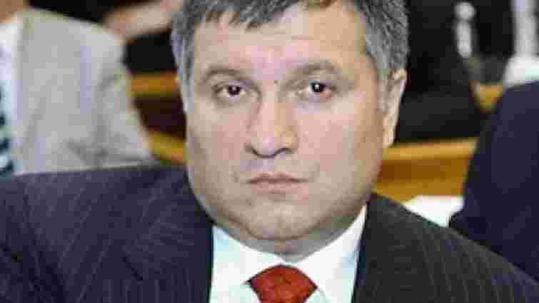 Аваков прогнозує, що до кінця вересня Тимошенко буде на волі 