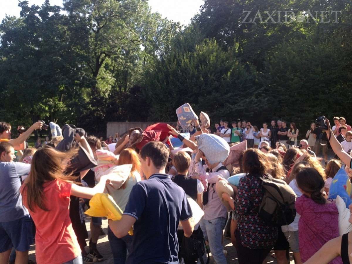 Друга «Подушкова баталія» у Львові спробує встановити рекорд України