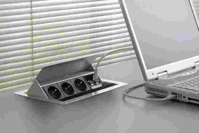 Мешканцям Винників півмісяця відновлювали електроенергію