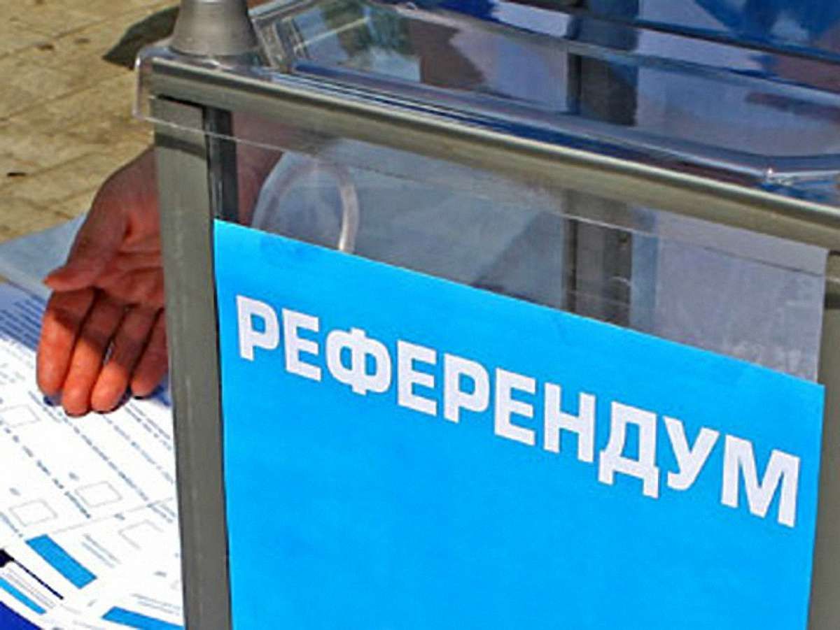Референдум щодо вступу України в ЄС або МС є обов’язковим, – Янукович