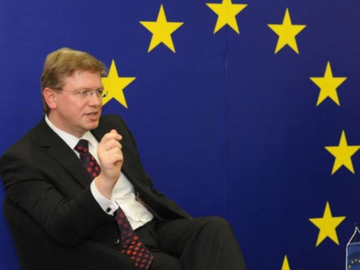 Фюле в Україні збере за одним столом владу та опозицію