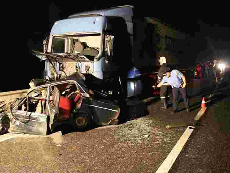 Авто в ДТП, в якому загинуло 5 людей, були справні, - попередня експертиза