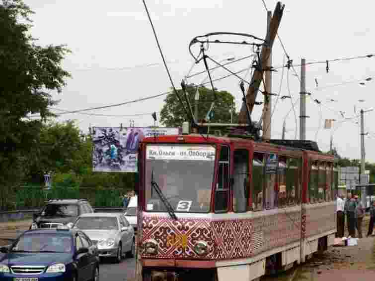 У Львові на кінцевій трамваю №3 облаштовують нову зупинку