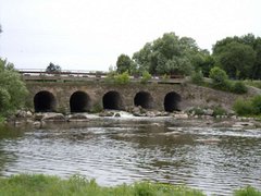 Турецький міст над українською річкою