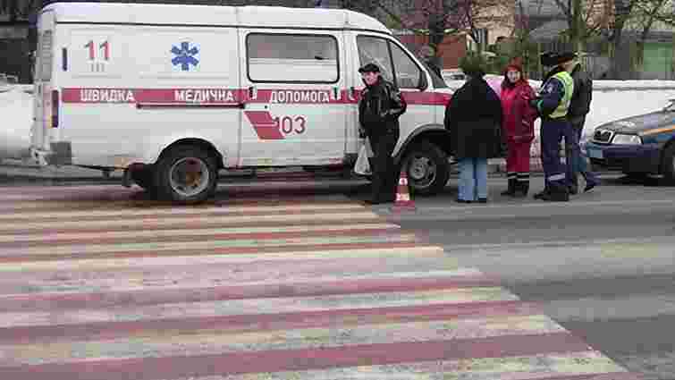 На Львівщині водій збив двох пішоходів: одна людина померла