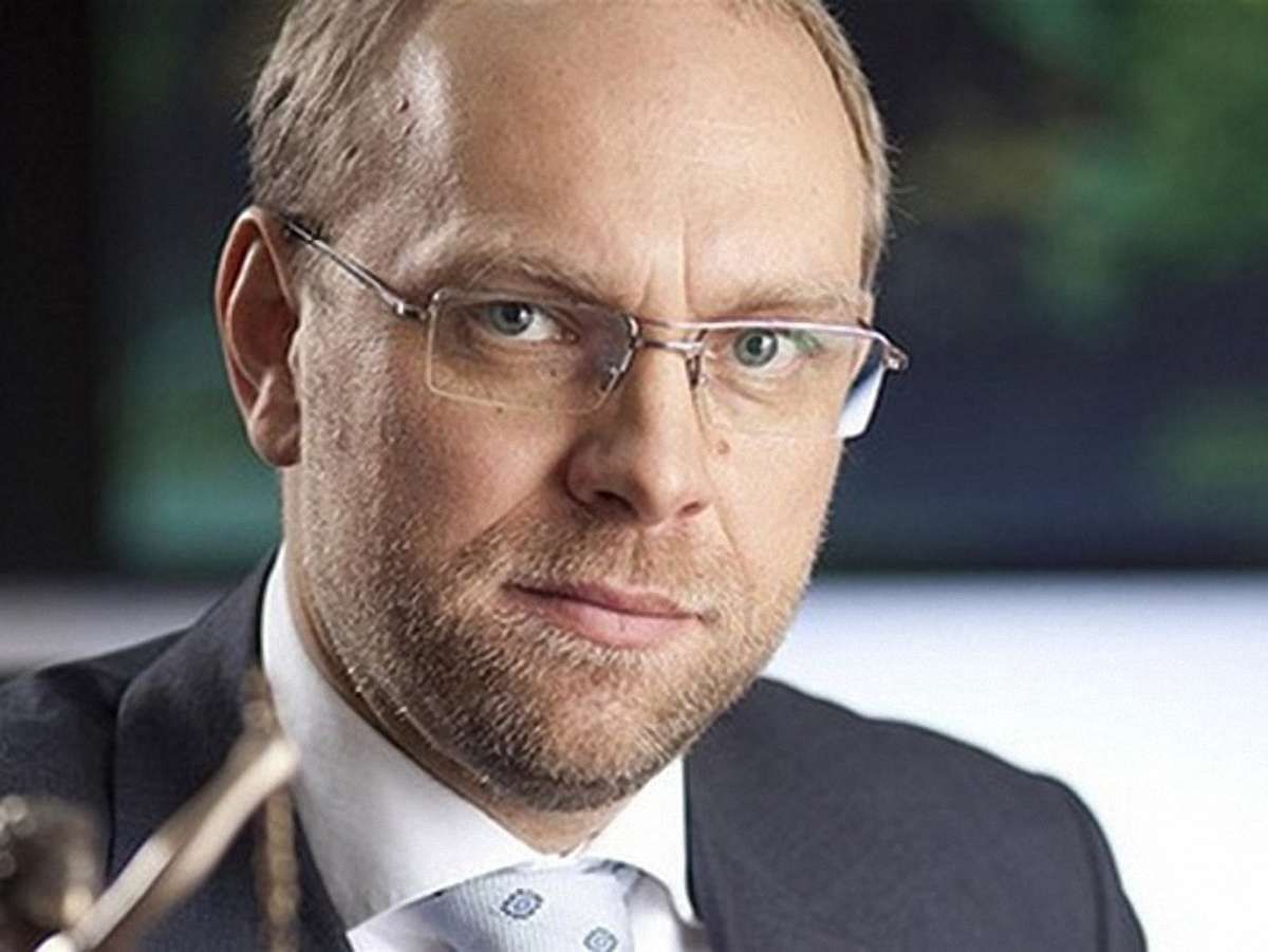 Влада хоче зміцнити азіатсько-африканський авторитаризм, – Власенко