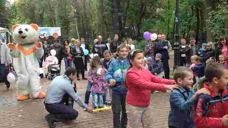 У Львові в парку Франка діти опановують дорослі професії
