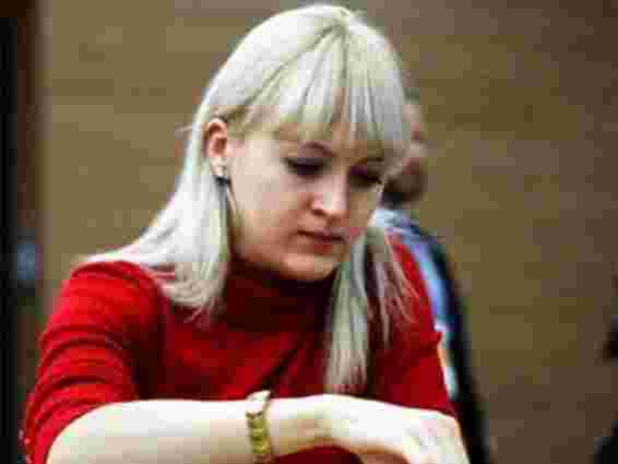 Анна Ушеніна програє в матчі на першість світу з шахів