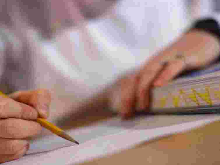 За найкраще есе про туристичну Україну студенти стажуватимуться у Франкфурті