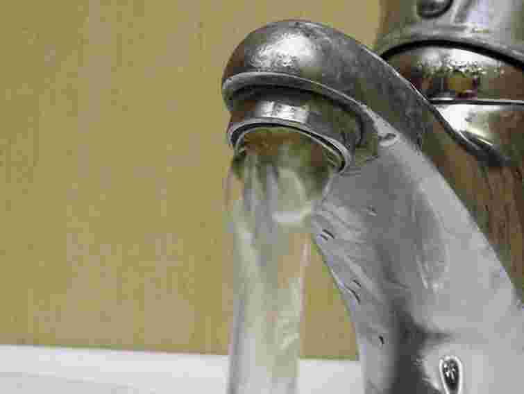 Воду в Бродах не відключатимуть: водоканал сплатив борг обленерго