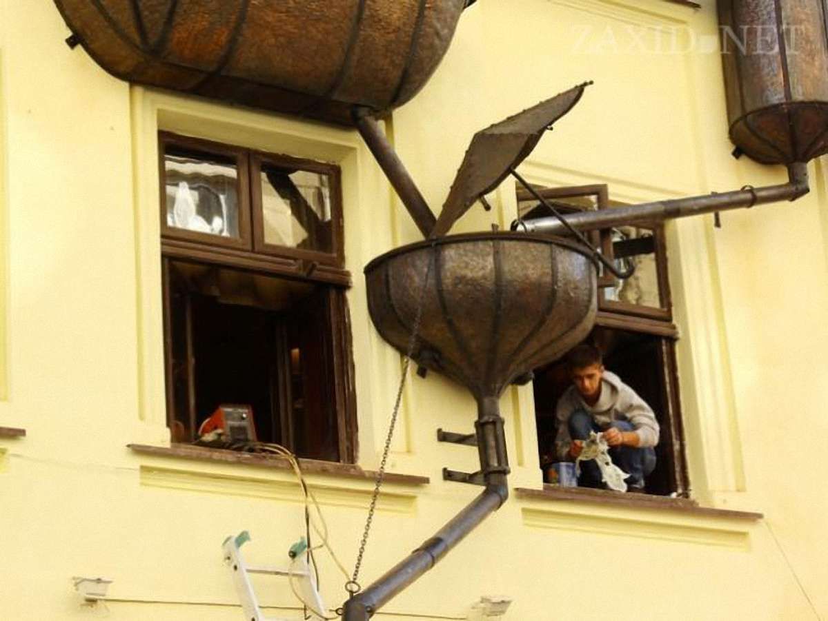 «!Фест» оскаржить у судді рішення адмінкомісії по Сербській