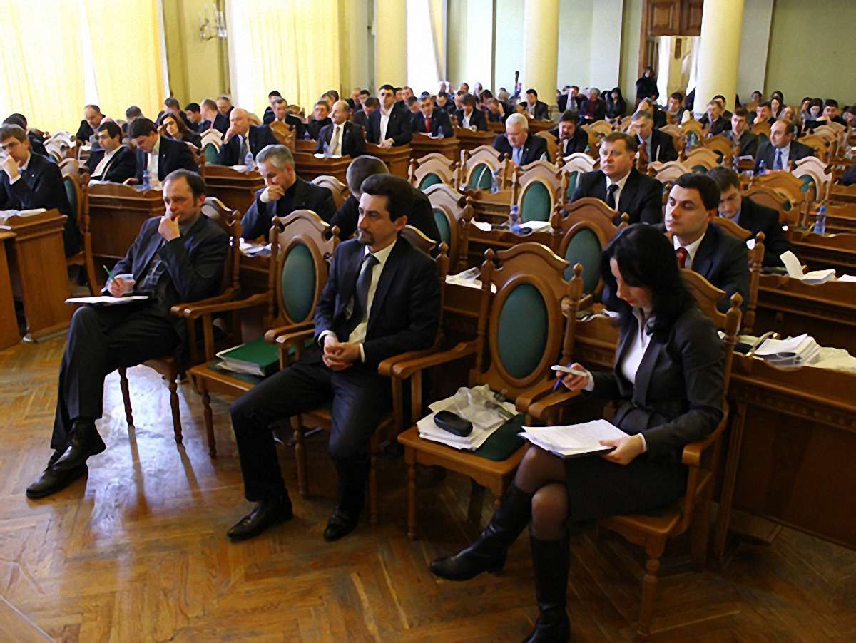Звільнення і призначення посадовців – це повноваження мера, – Садовий