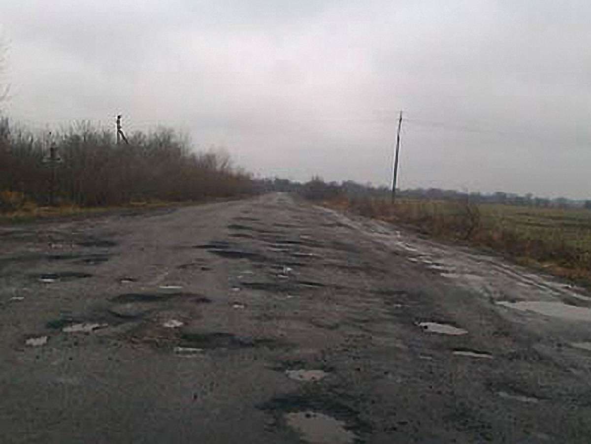 Цьогоріч на дорозі Львів-Івано-Франківськ будуть лише ямкові ремонти