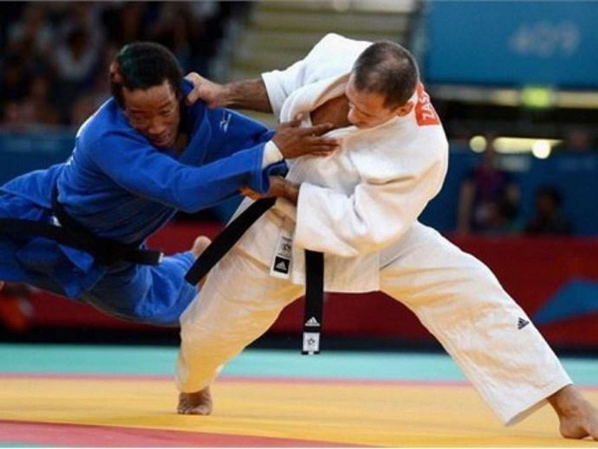 Ніколи не опускайте руки, - паралімпієць на Ярмарку спорту