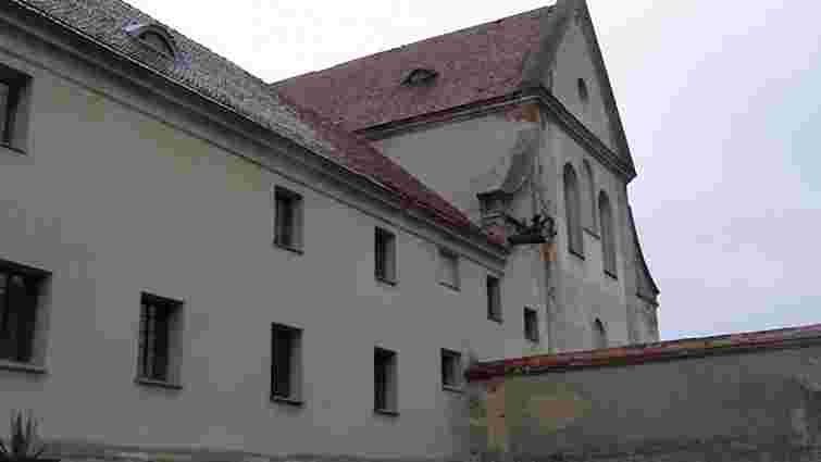 Монастир капуцинів в Олеську відремонтують за 150 тис. грн