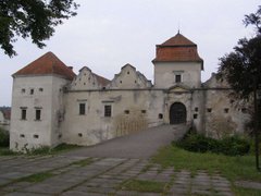 Свірзький замок: залишити чи забрати?