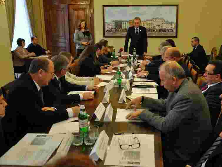 Львів підписав угоди про співпрацю з 21 вишем