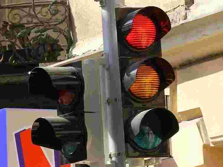 У центрі Львова сьогодні не працюватимуть світлофори