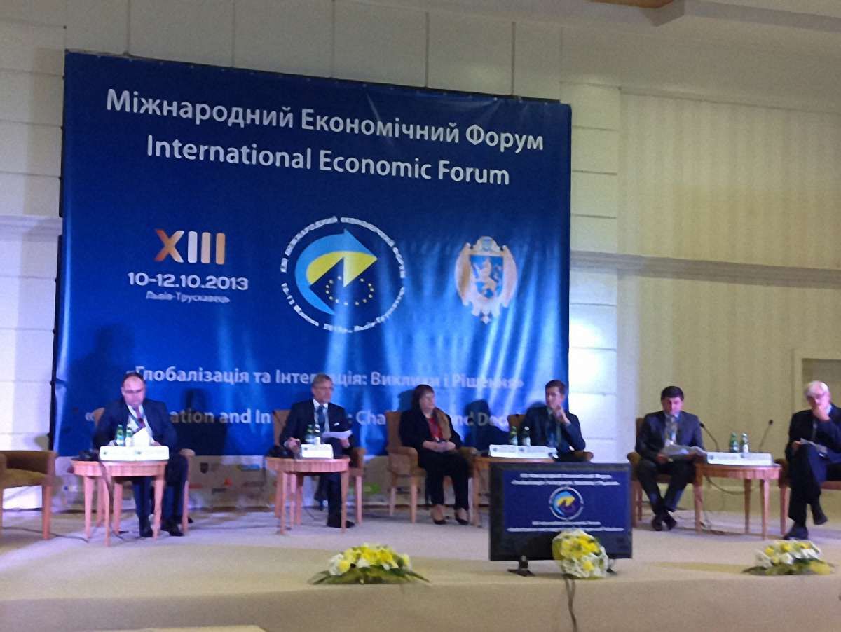 На Львівщині під вітрову електростанцію віддали 52 га землі