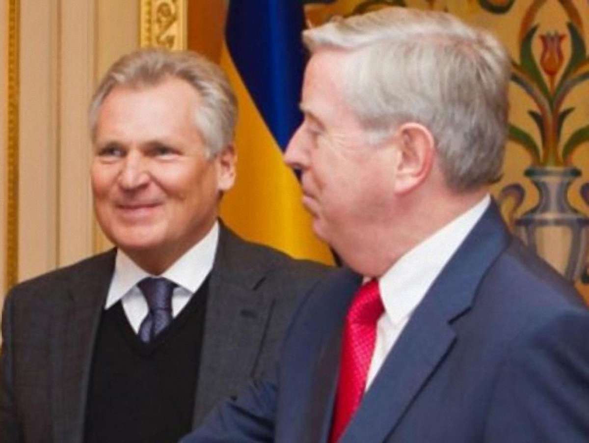 Європарламент може продовжити місію Кокса-Кваснєвського в Україні