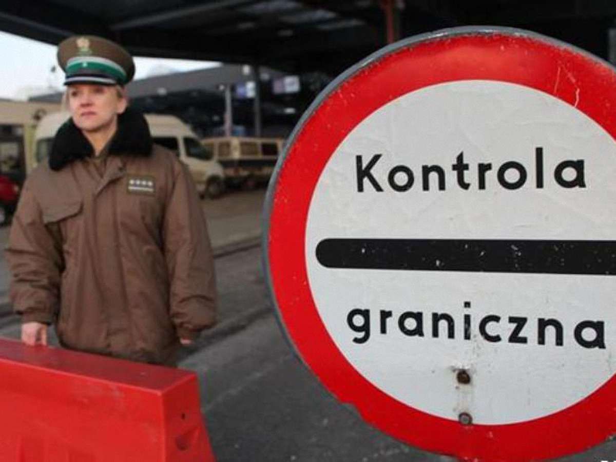 У Шегинях українець "протаранив" польський кордон і втік