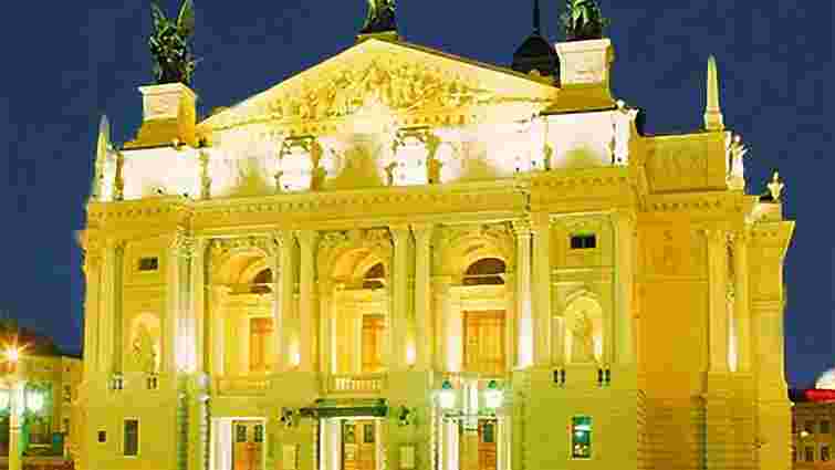 «Ніч у Львові» вперше запросить на нічну екскурсію Оперою