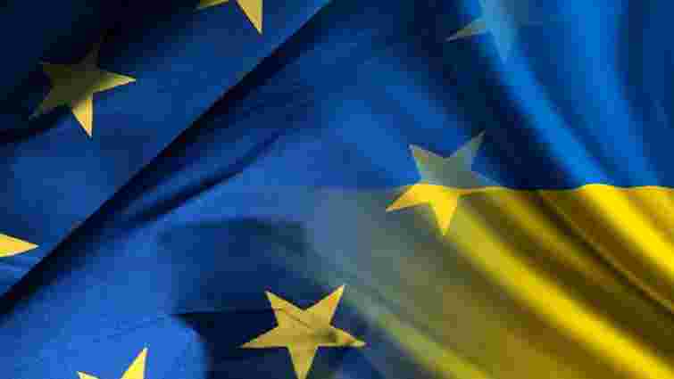 Угоду з ЄС не підпишуть без «зеленого світла» від Кокса і Квасневського