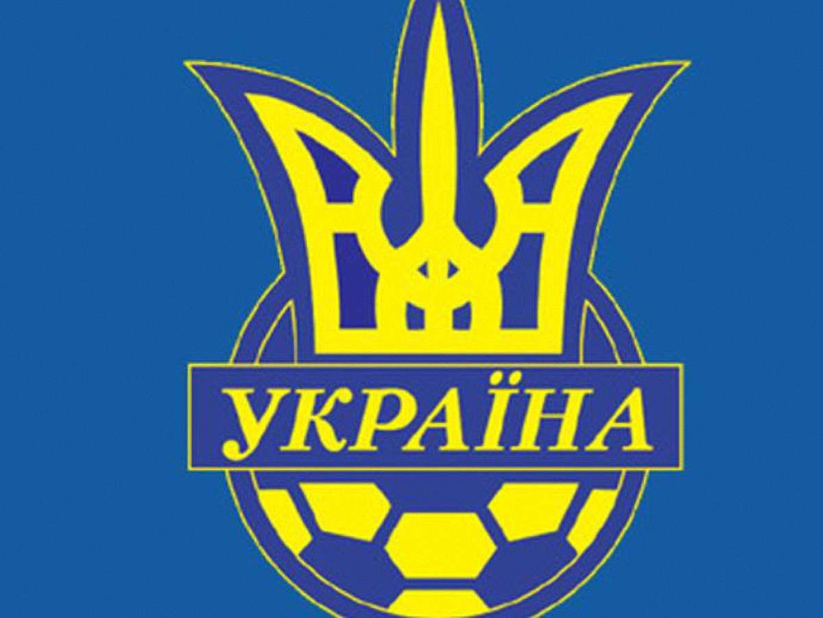 ФФУ закликає FARE вилучити червоно-чорний прапор зі списку заборонених